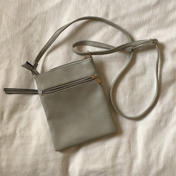 Matte Gray with gold zippers shoulder purse - Picture 2 of 3